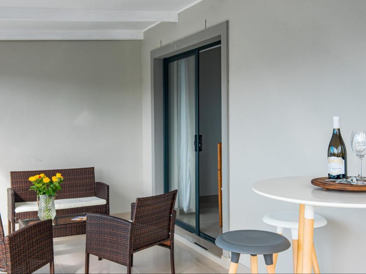 Elizabeth House Hotel เฮอร์มานุส ภายนอก รูปภาพ