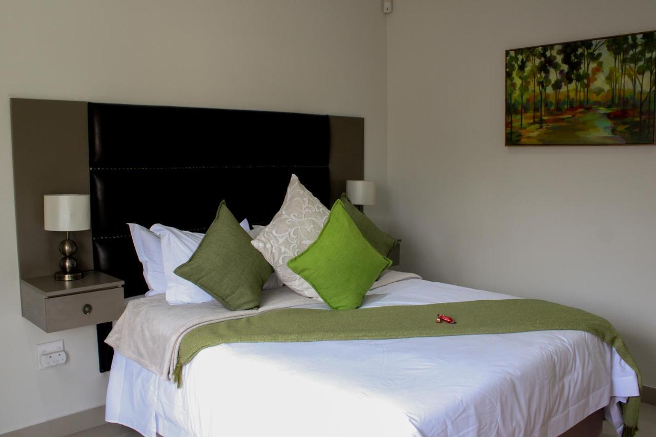 Elizabeth House Hotel เฮอร์มานุส ภายนอก รูปภาพ