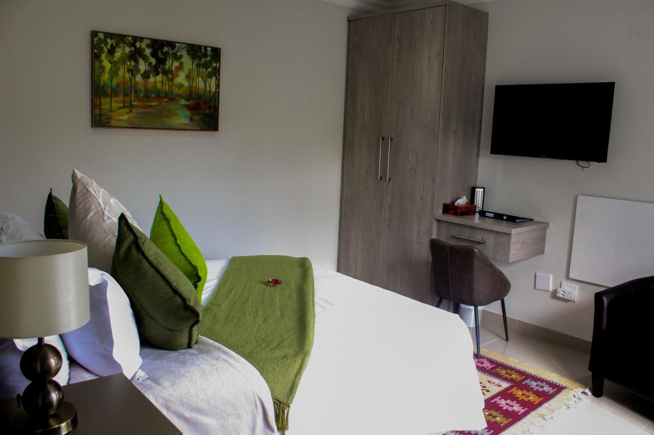 Elizabeth House Hotel เฮอร์มานุส ภายนอก รูปภาพ
