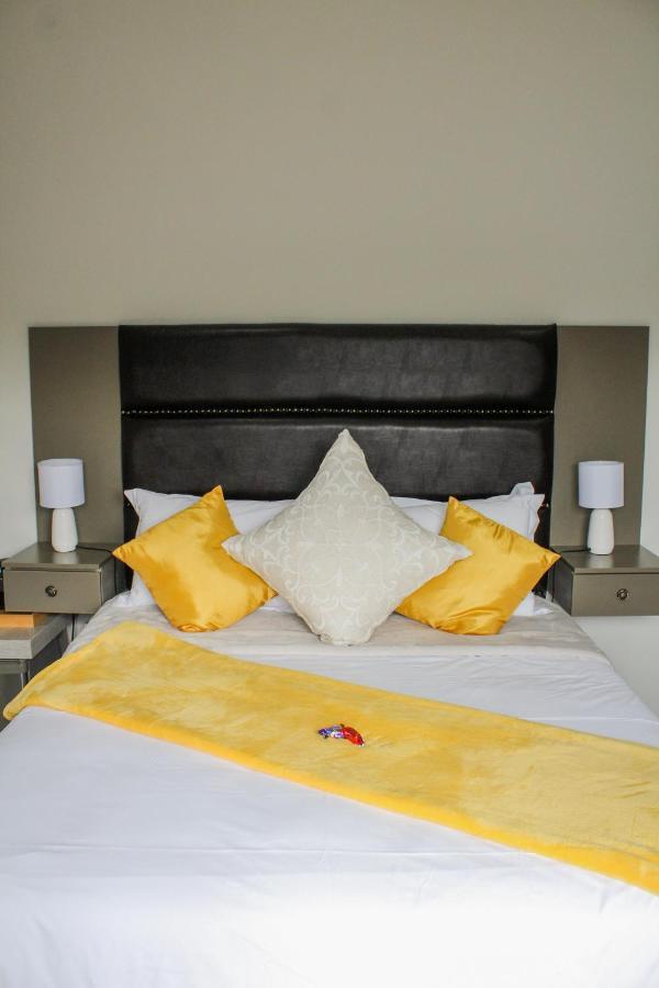 Elizabeth House Hotel เฮอร์มานุส ภายนอก รูปภาพ