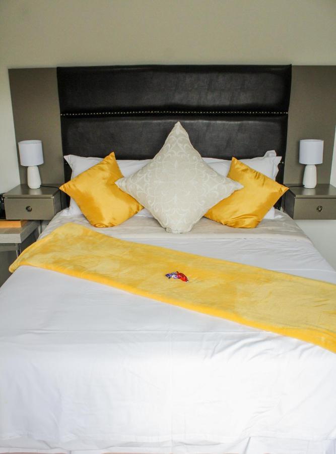 Elizabeth House Hotel เฮอร์มานุส ภายนอก รูปภาพ